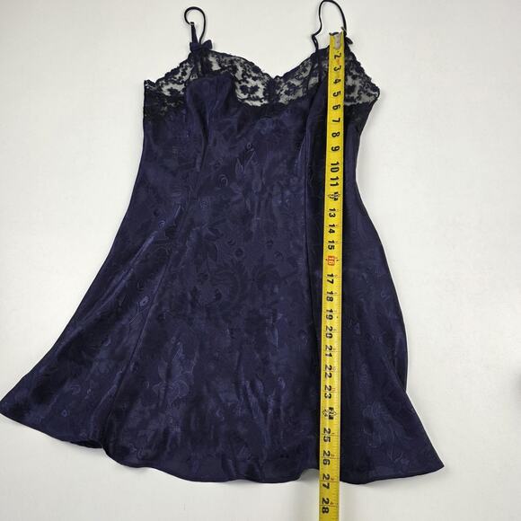 VINTAGE Victoria's Secret Gold Label Slip Dress Womens Medium Purple Chemise 90s - Picture 3 of 12